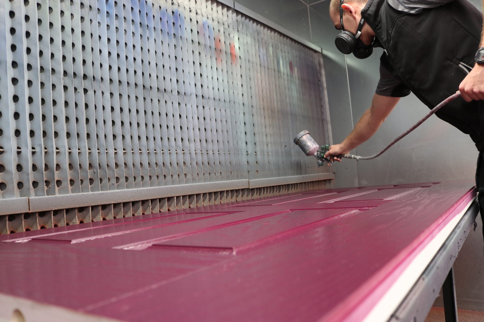 New spraypainting facility Glass Times