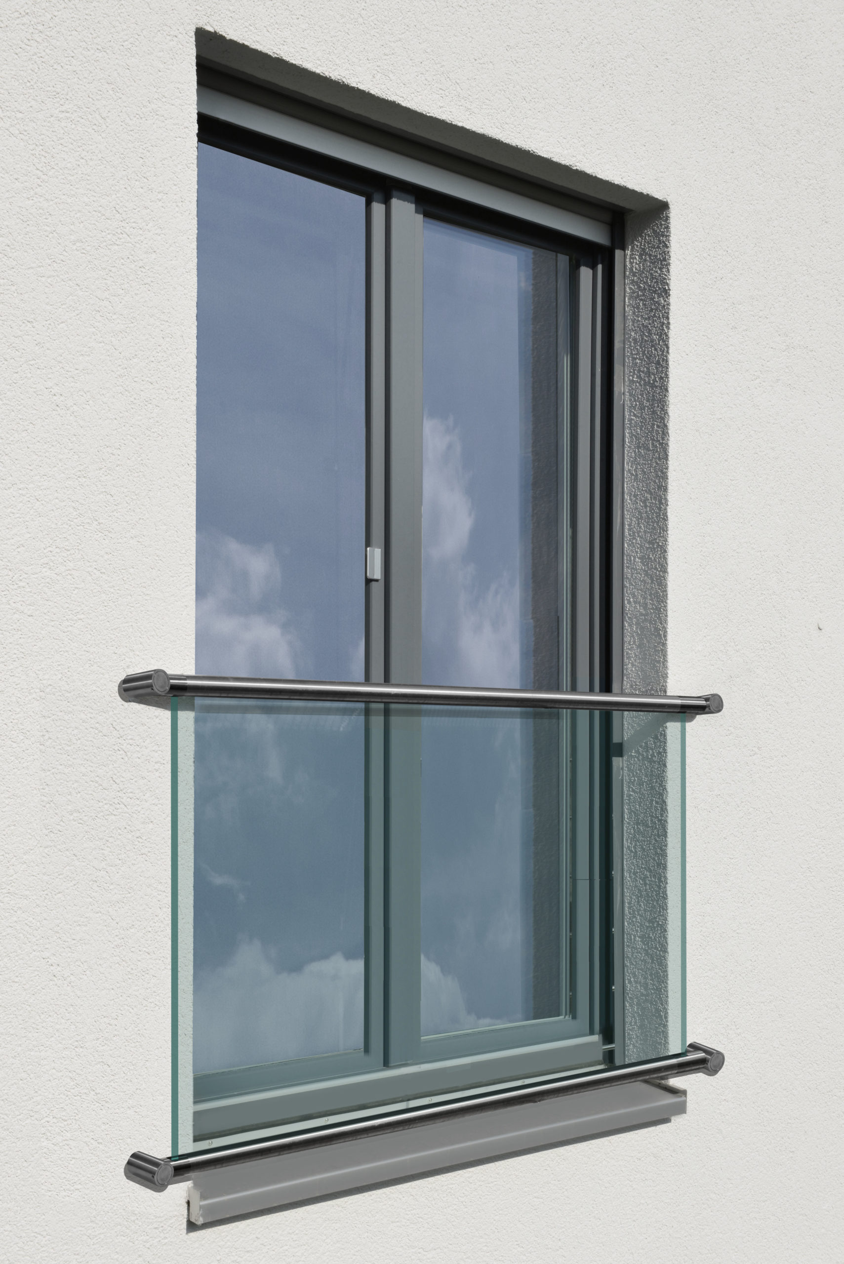 Safe and secure balcony systems Glass Times